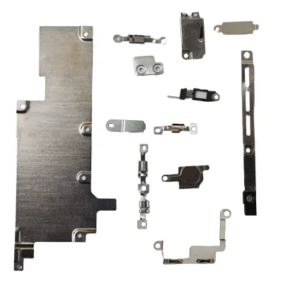 Комплект захисних пластин з гвинтами iPhone 15 Pro Max USED PART
