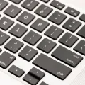 Top Case with Keyboard (ANSI US) and Microphone For MacBook Pro 15" A1398 (2013-2014) (Used OEM Pull: Grade A)