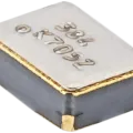 38.4KHz Crystal Oscillator For iPhone 11 / 11 Pro Max / 12 / 12 Mini / 12 Pro / 12 Pro Max / 13 / 13 Mini / 13 Pro / 13 Pro Max
