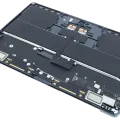 Top Case with Battery and Keyboard (ANSI US) For MacBook Air 13" A3240 (2025) (Used OEM Pull: Grade A) (Midnight)