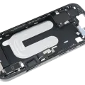 Середня рамка зі шлейфом зарядки й дрібними деталями для iPhone 16 (EU / Global Version) (Used OEM Pull: Grade B) (чорний)